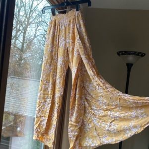 Billabong summer floral beach pants